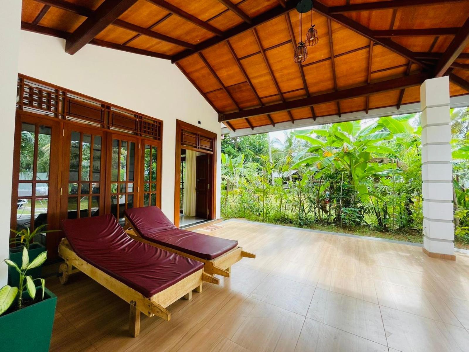 Ceylon Serenity Villas เบอร์อูวาลา ภายนอก รูปภาพ
